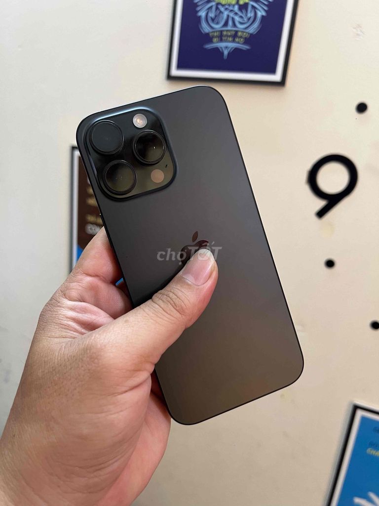 iPhone 16 Pro Max 512GB Đen Lock Bán Hoặc GL. Mua bán Điện thoại tại Quận Bình Tân Tp Hồ Chí Minh được đăng bởi VDM hình 1