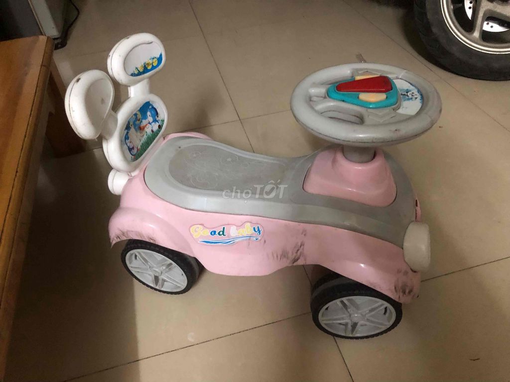 Xe chòi chân nhựa màu hồng. Mua bán Mẹ và bé tại Quận Lê Chân Hải Phòng được đăng bởi Trung Kiên hình 1