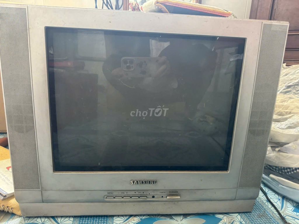 Tivi samsung cũ. Mua bán Tivi, Âm thanh tại Quận 3 Tp Hồ Chí Minh được đăng bởi Đinh Thảo hình 1