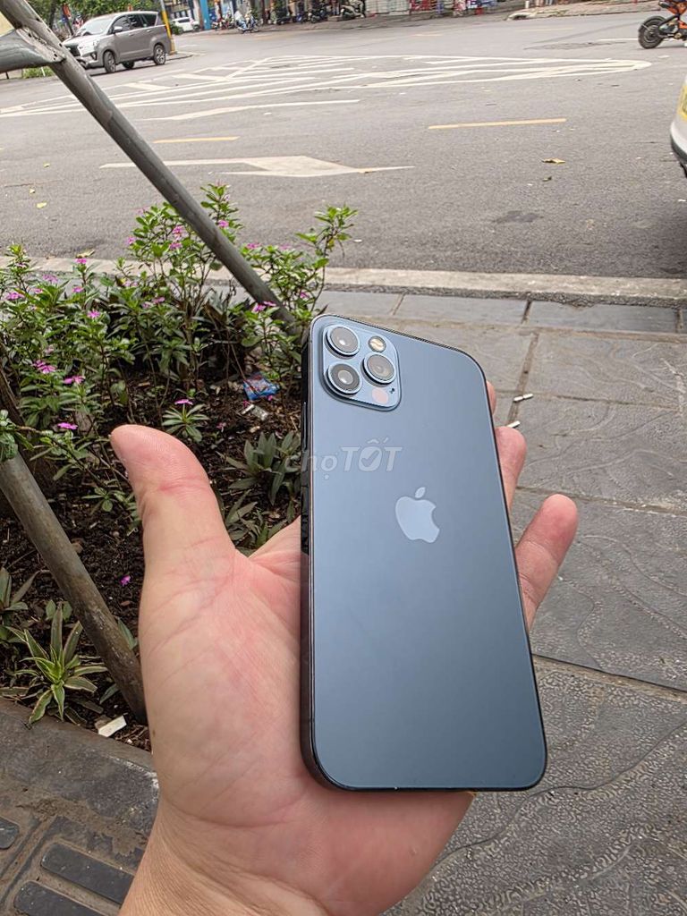 ip 12ro. Mua bán Điện thoại tại Quận Ba Đình Hà Nội được đăng bởi Dan Nguyễn hình 1