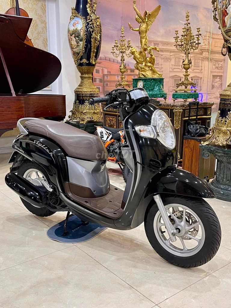 XE MÁY 68 - Honda Scoopy 2019 Nhập Khẩu. Mua bán Xe máy tại Quận Tây Hồ Hà Nội được đăng bởi Đức Anh hình 2
