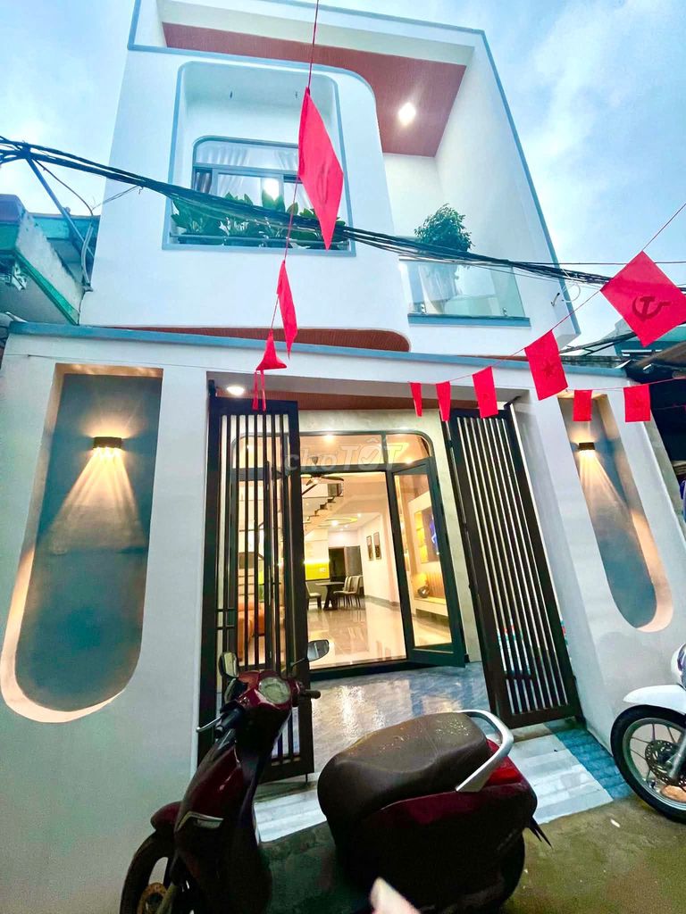 Аренда · 3 комн. · 80 м² · Quận Cẩm Lệ, ул. Đường Tôn Đản