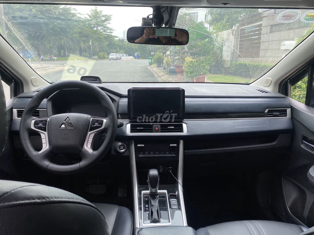 Mitsubishi Xpander Cross 2023 - 850000 km. Mua bán Ô tô tại Quận 7 Tp Hồ Chí Minh được đăng bởi quốc phương hình 5
