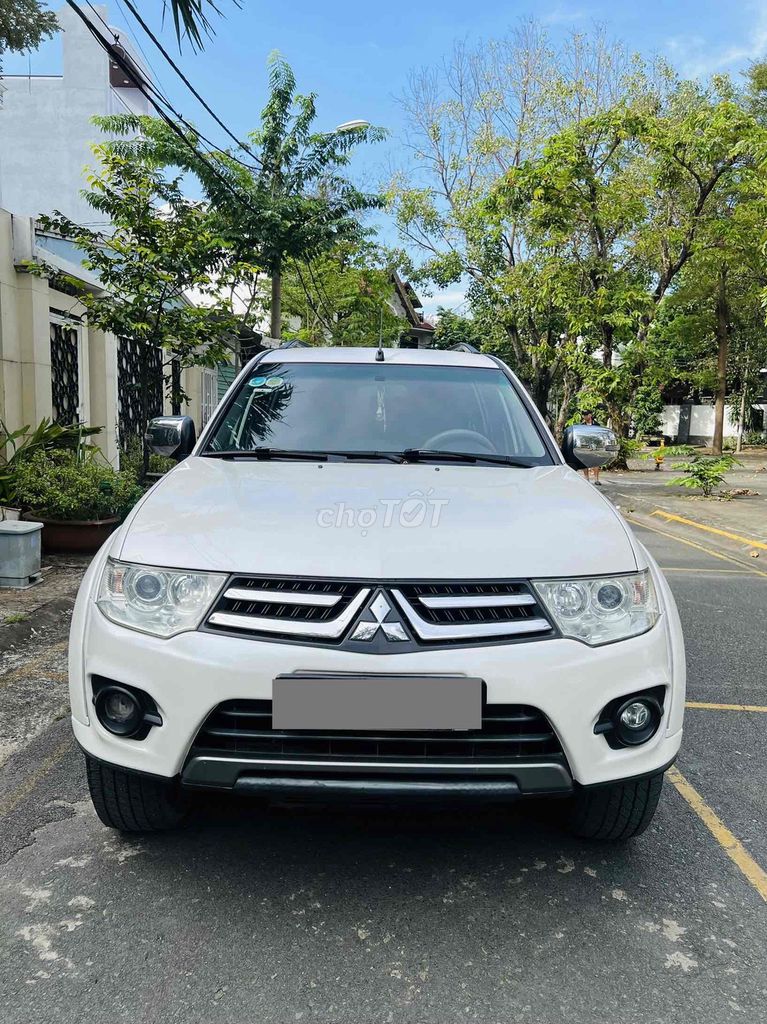 Mitsubishi Pajero Sport 2015 G 4x4 AT xe đẹp. Mua bán Ô tô tại Quận 12 Tp Hồ Chí Minh được đăng bởi Phạm Hoàng hình 1
