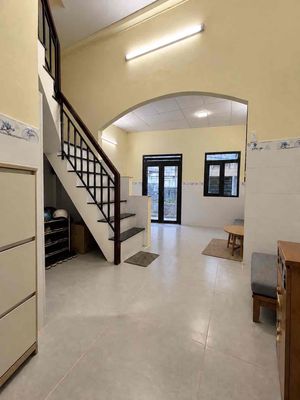 Townhouse 24 m² · 1 bed · Đường Nguyễn Văn Nghi