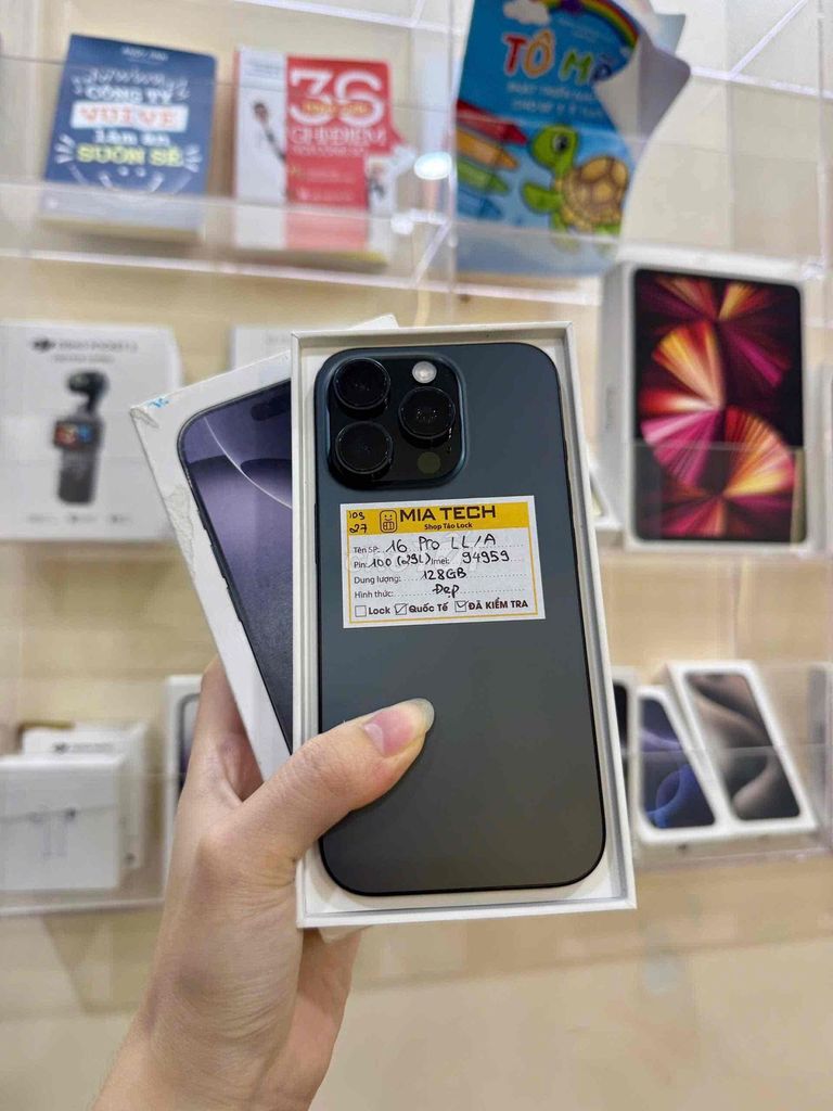 Apple iPhone 16 Pro 128GB Đen Quốc tế. Mua bán Điện thoại tại Quận Ba Đình Hà Nội được đăng bởi Huy Trần hình 1