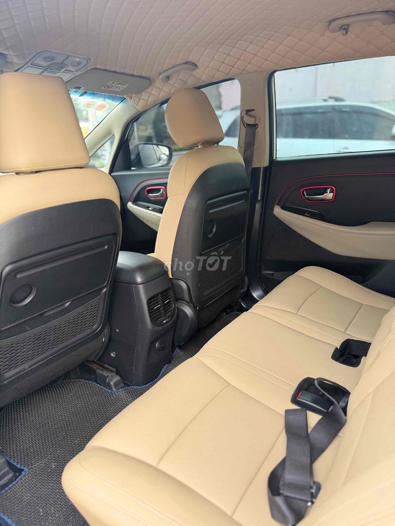 Kia Rondo 2018 MT mới dki dvu 10/2025 cần bán gấp. Mua bán Ô tô tại Thị xã Bến Cát Bình Dương được đăng bởi Xe Máy Thành Vinh hình 7