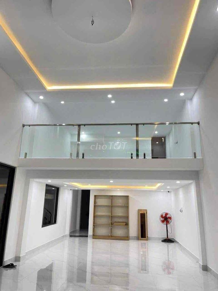Rent · 4 bd · 100 м² · Quận Sơn Trà, ул. Đường Nguyễn Phan Vinh