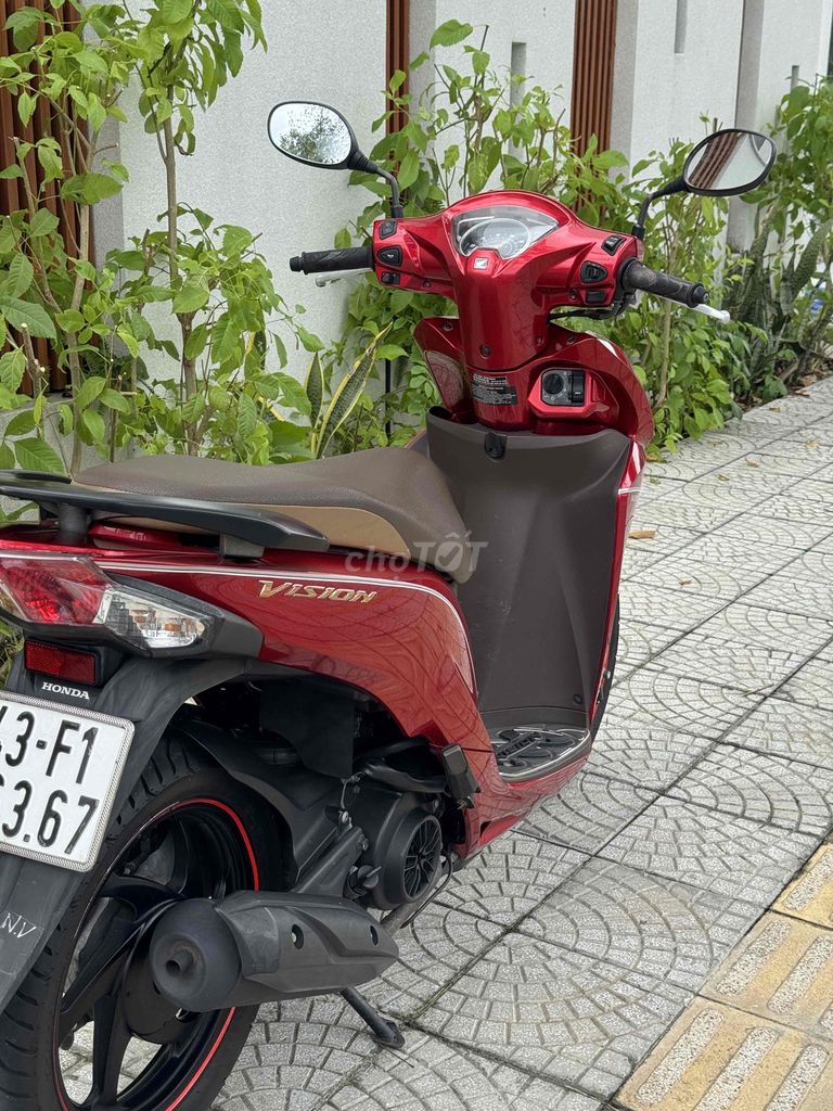 Honda Vision 2019 Красный продажа или обмен