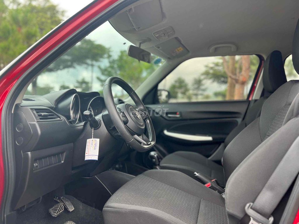 Suzuki Swift 2019 GLX 1.2 CVT - 40000 km. Mua bán Ô tô tại Thành phố Pleiku Gia Lai được đăng bởi Đào Thanh Tài hình 13