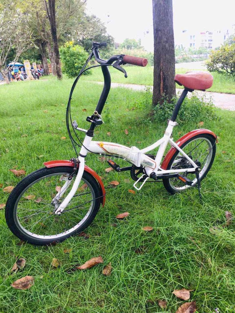 Cần bán xe đạp gấp gọn Nhật Bãi 20in như ảnh.. Mua bán Xe đạp tại Huyện Bình Chánh Tp Hồ Chí Minh được đăng bởi Shop mua bán xe đạp Nhật Bãi hình 3