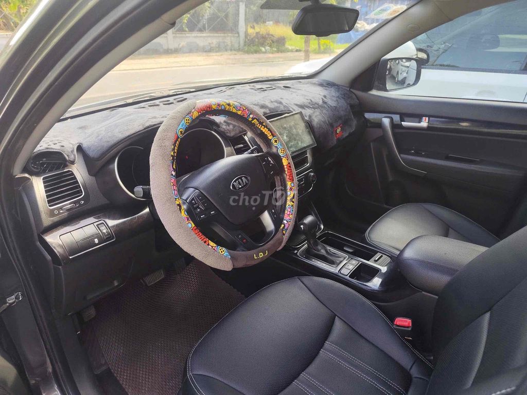 Kia Sorento 2015 xe dành cho sếp. Mua bán Ô tô tại Quận 12 Tp Hồ Chí Minh được đăng bởi Sơn cầu tham lương hình 3