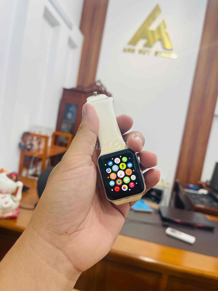 Thanh lý Apple Watch sr 3 42mm đẹp 98% 🤩🤩 999K.