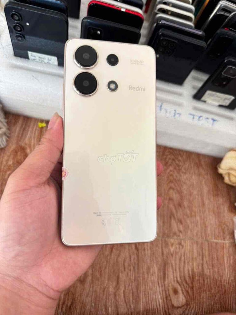 redmi note 13,r8/256, mất vân, pin 5000,sạc nhanh. Mua bán Điện thoại tại Thành phố Thủ Dầu Một Bình Dương được đăng bởi Phước Mobile hình 1