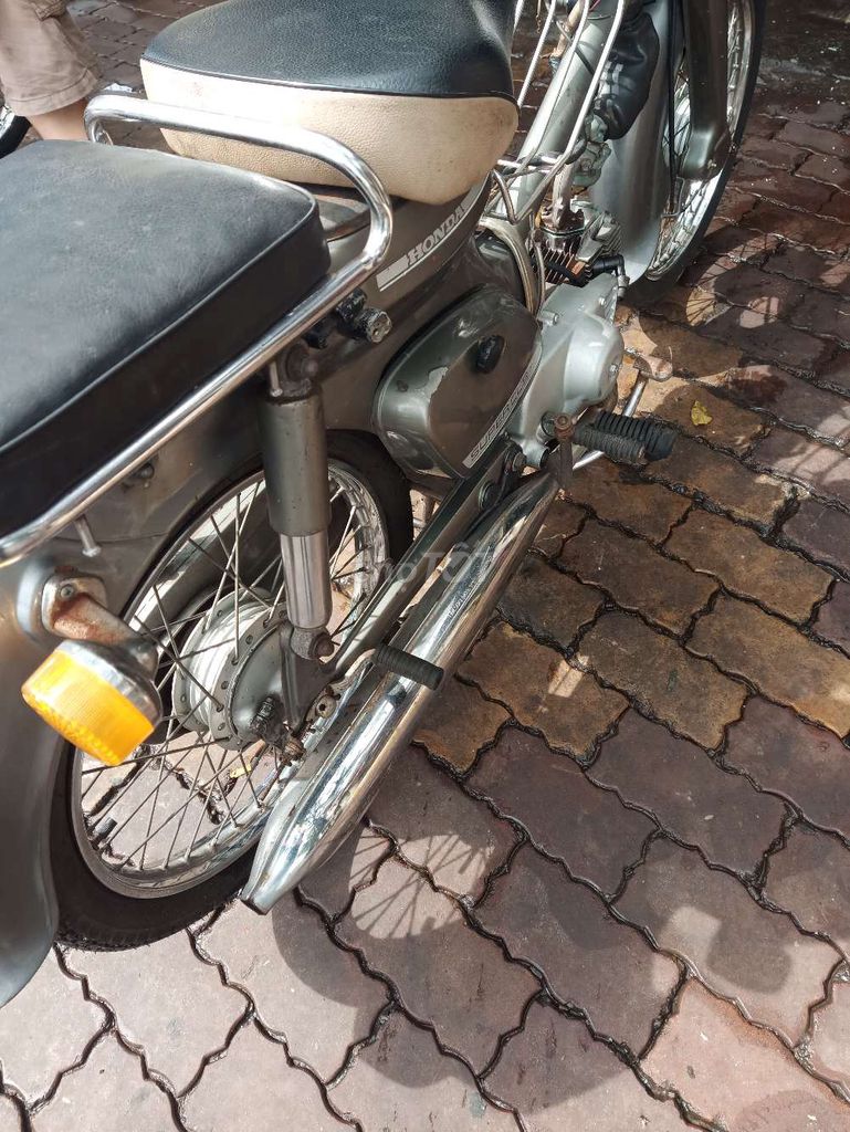 Cub én 50cc. Mua bán Xe máy tại Thành phố Thủ Dầu Một Bình Dương được đăng bởi Dumb Huynh hình 5