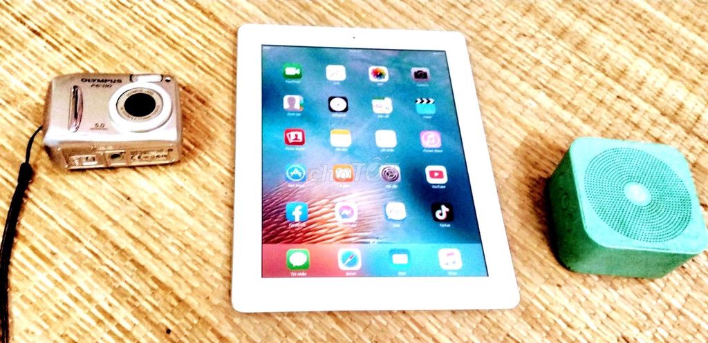 Lk-ipad 2+Loa, màn hình tốt cần bán chính hãng