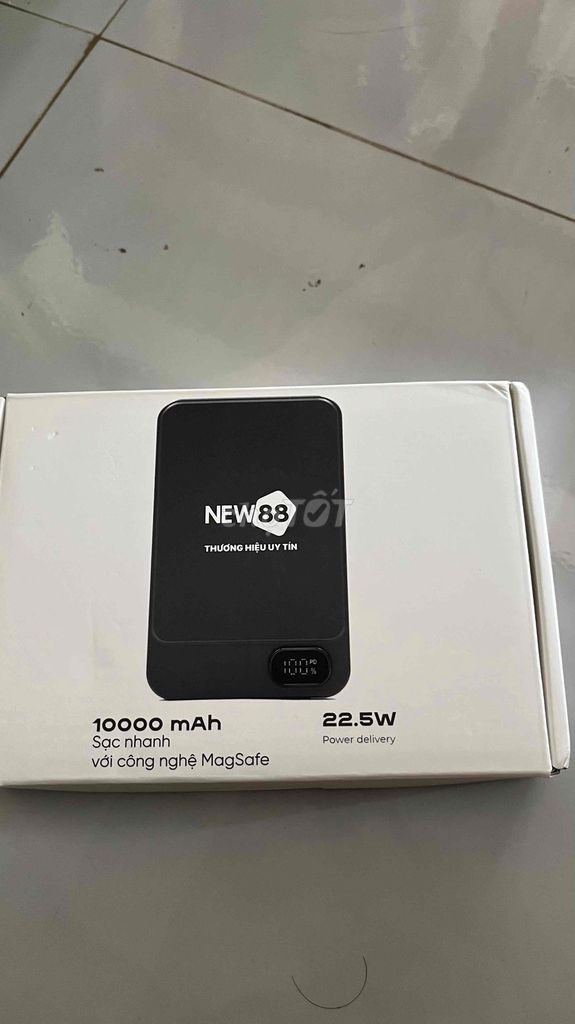 Sạc dự phòng NEW88 10000mAh MagSafe Đen. Mua bán Phụ kiện (Màn hình, Chuột...) tại Quận Ninh Kiều Cần Thơ được đăng bởi Trí hình 1