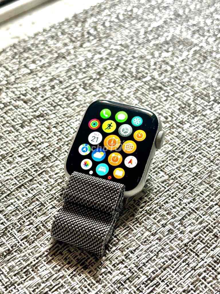 apple watch seri 6 40mm. Mua bán Thiết bị đeo thông minh tại Huyện Hóc Môn Tp Hồ Chí Minh được đăng bởi Phạm Bảo Trí hình 1
