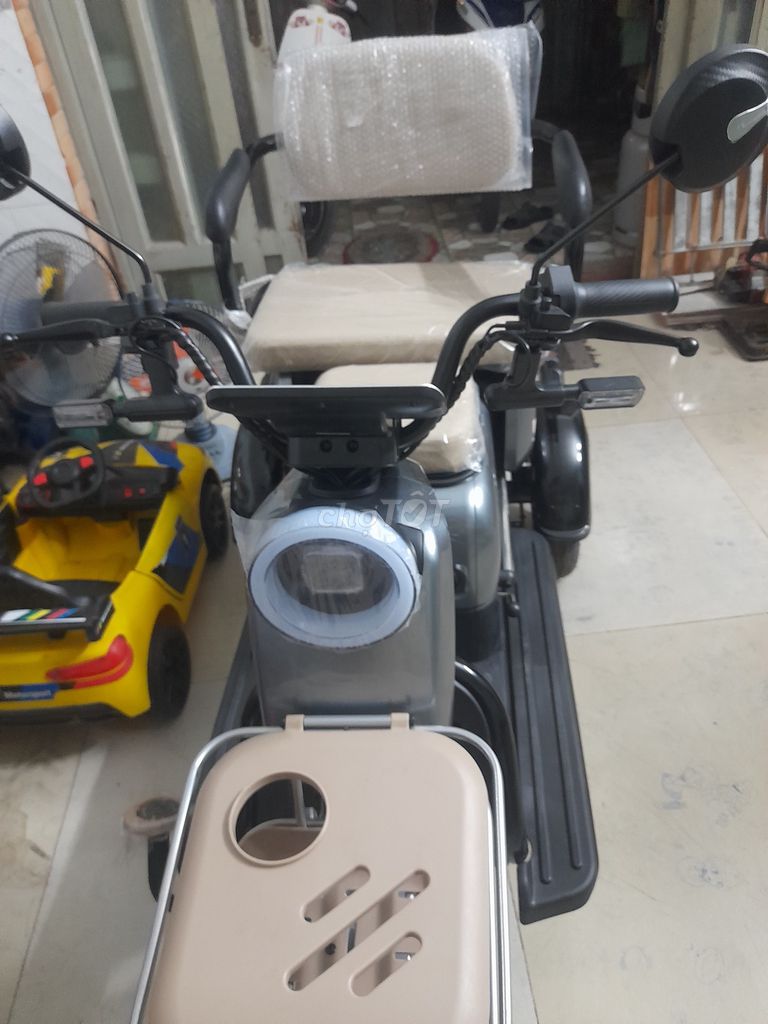 Bán xe điện ba bánh mới 100%. Mua bán Xe điện tại Huyện Hóc Môn Tp Hồ Chí Minh được đăng bởi đức khánh hình 2