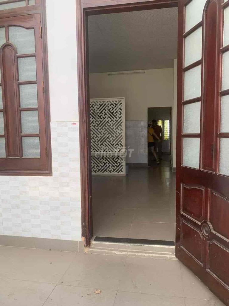 cho thuê nhà cấp 4 65m2 1pn/1wc