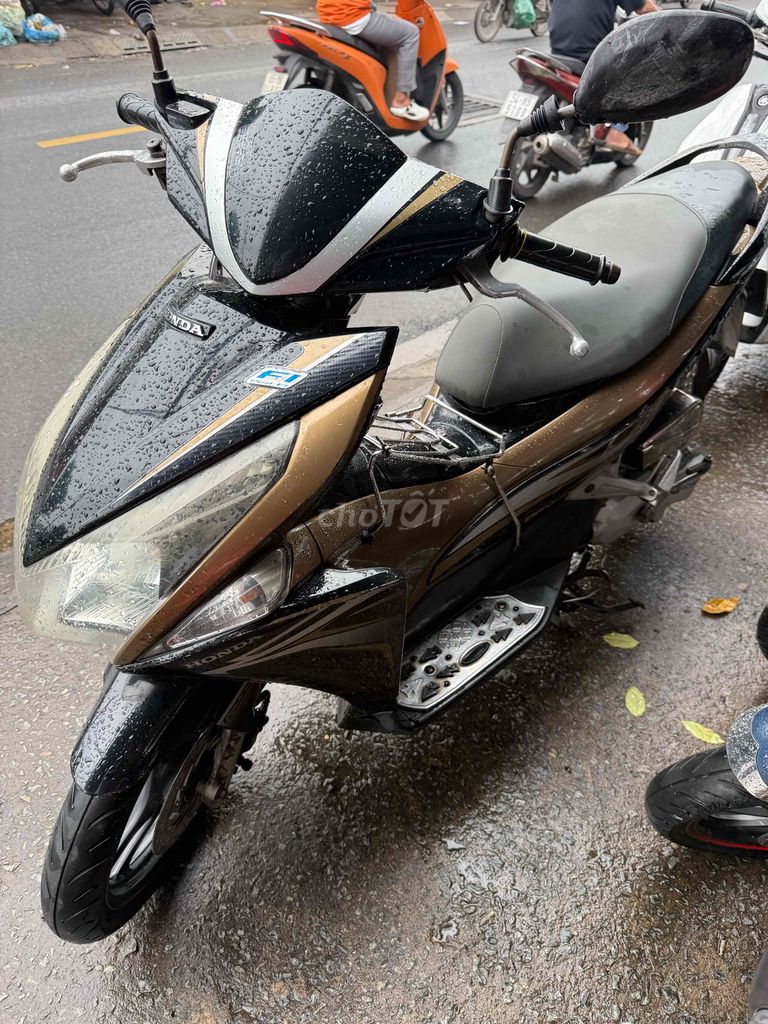 Воздушный клинок Honda 2012, черное золото