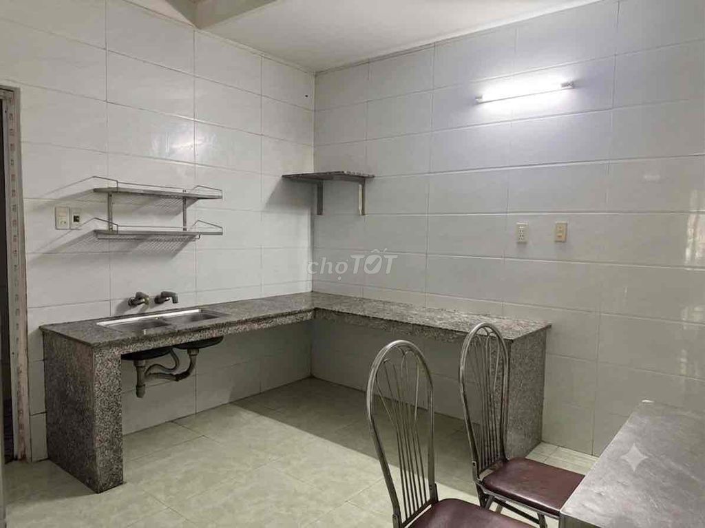 Коммерческий фасад, 700м до моря, Сонтра, Дананг, пл. 75 кв.м