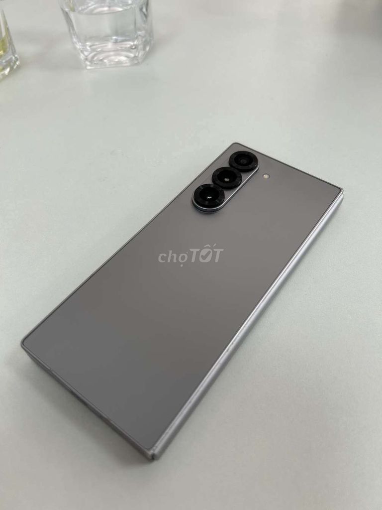 Samsung Fold6 256Gb Xám Hàn Quốc 2 sim. Mua bán Điện thoại tại Quận Ba Đình Hà Nội được đăng bởi TRẦN MINH SƠN hình 1