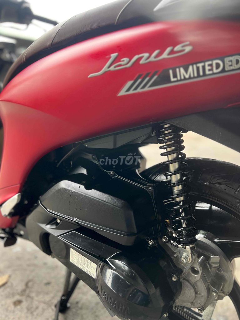 Thanh lý Janut /2020 biển 34567 ae về sếp lại dùm. Mua bán Xe máy tại Thành phố Phan Thiết Bình Thuận được đăng bởi Khánh hình 4