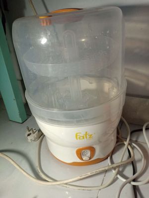 Máy tiệt trùng bình sữa 6 bình loại to