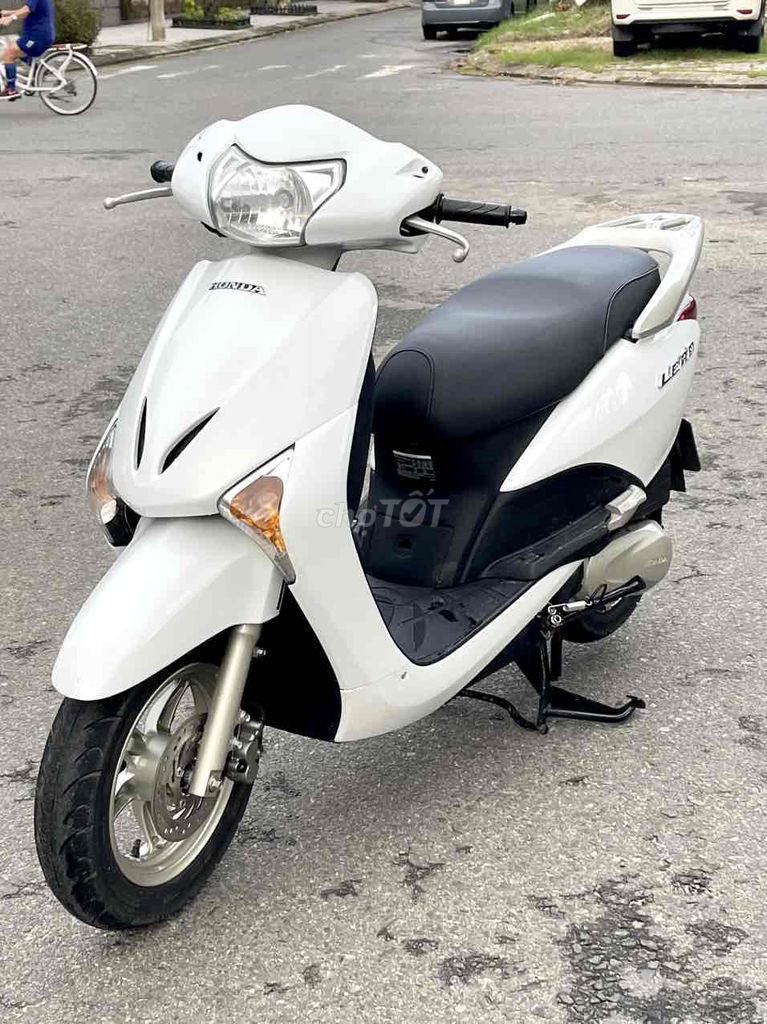 honda lead nguyên rin chính chủ biển 43 đời 2012. Mua bán Xe máy tại Quận Hải Châu Đà Nẵng được đăng bởi nguyễn thị hà hình 1