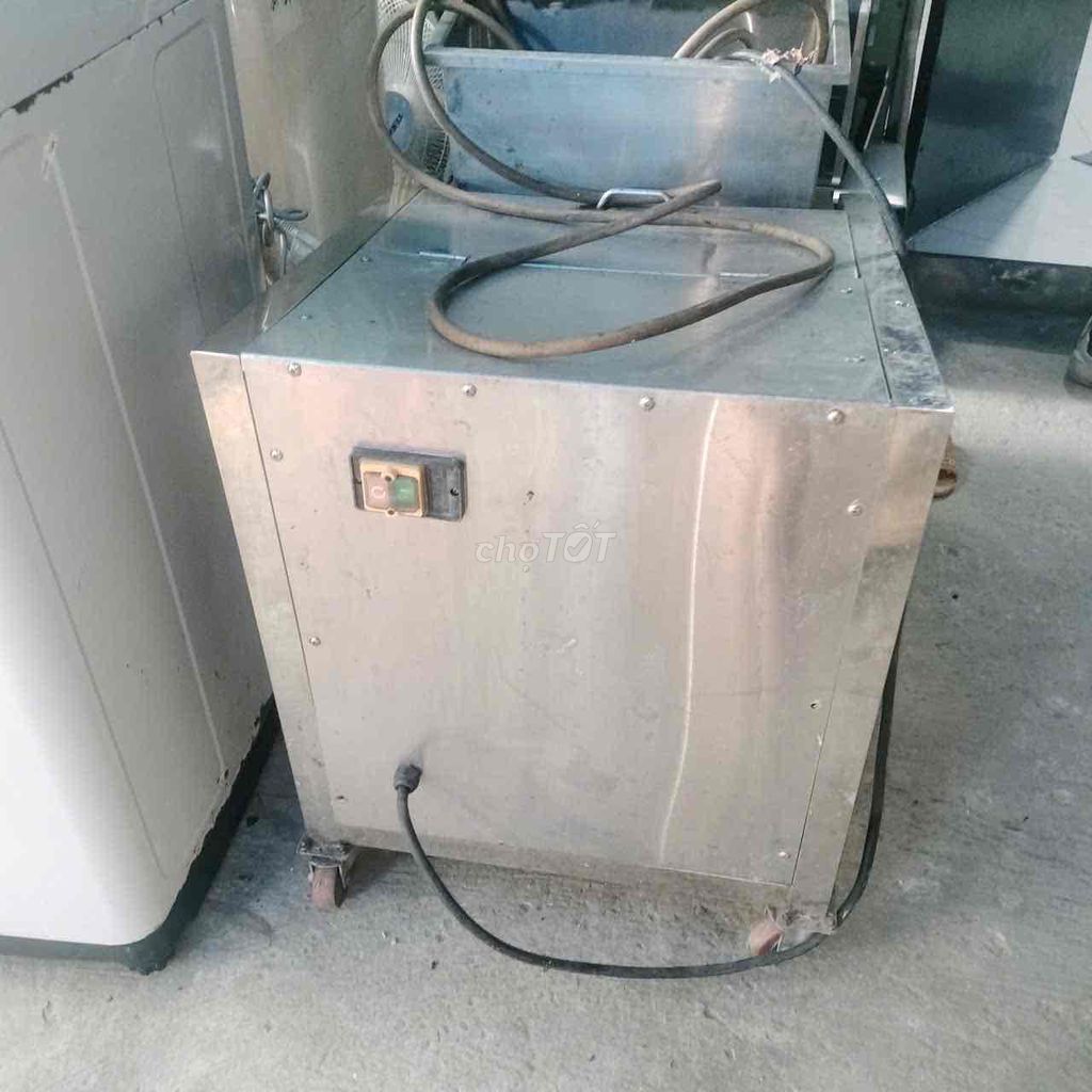 Máy xay thịt Thép không gỉ Bạc. Mua bán Bếp, lò, đồ điện nhà bếp tại Huyện Bình Chánh Tp Hồ Chí Minh được đăng bởi trương huy hình 1