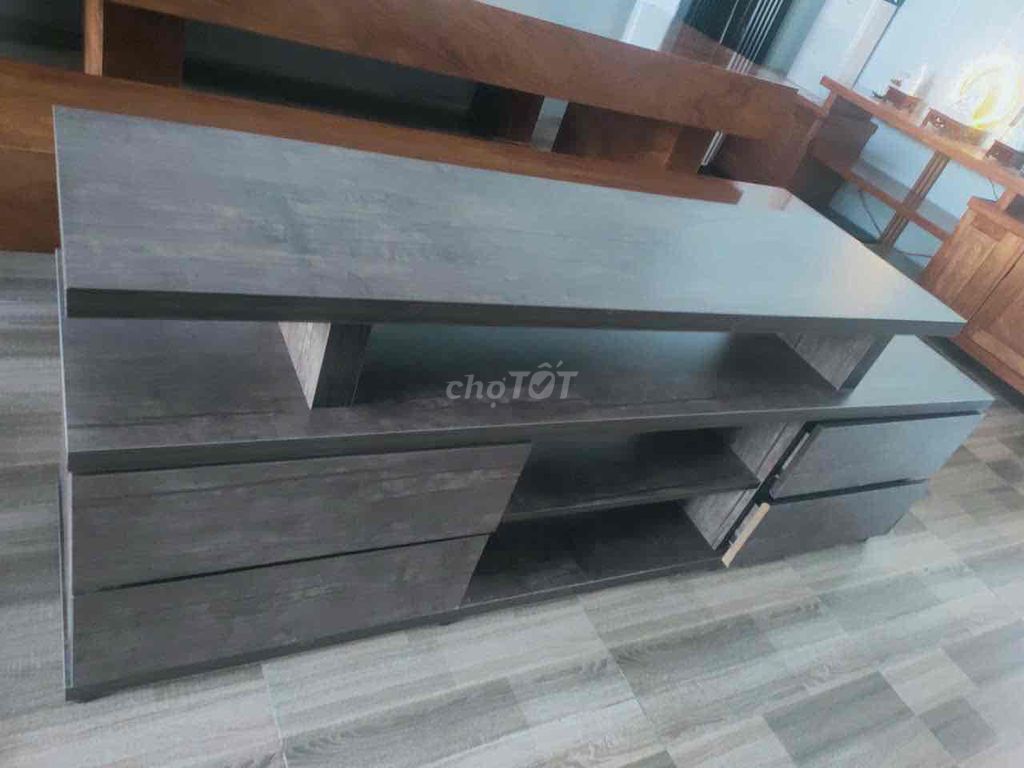 Kệ tivi màu xám. Mua bán Tủ, kệ gia đình tại Thành phố Biên Hòa Đồng Nai được đăng bởi Yến hình 1