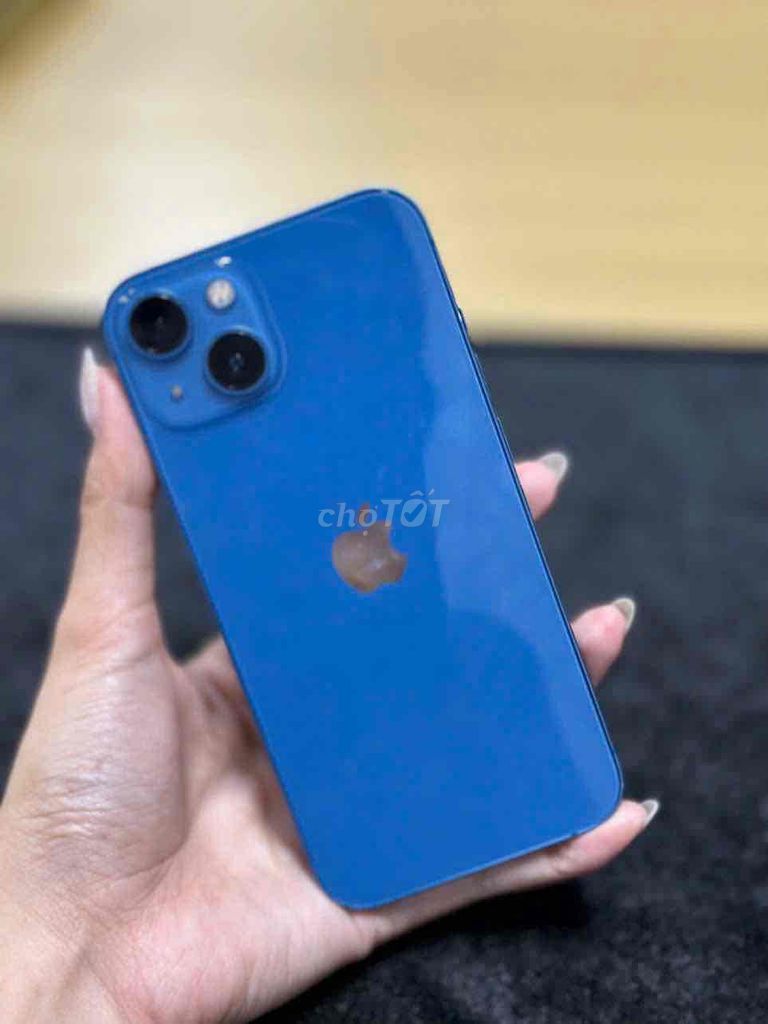 Apple iPhone 13 128GB Xanh dương. Mua bán Điện thoại tại Quận Ninh Kiều Cần Thơ được đăng bởi NP Store hình 1