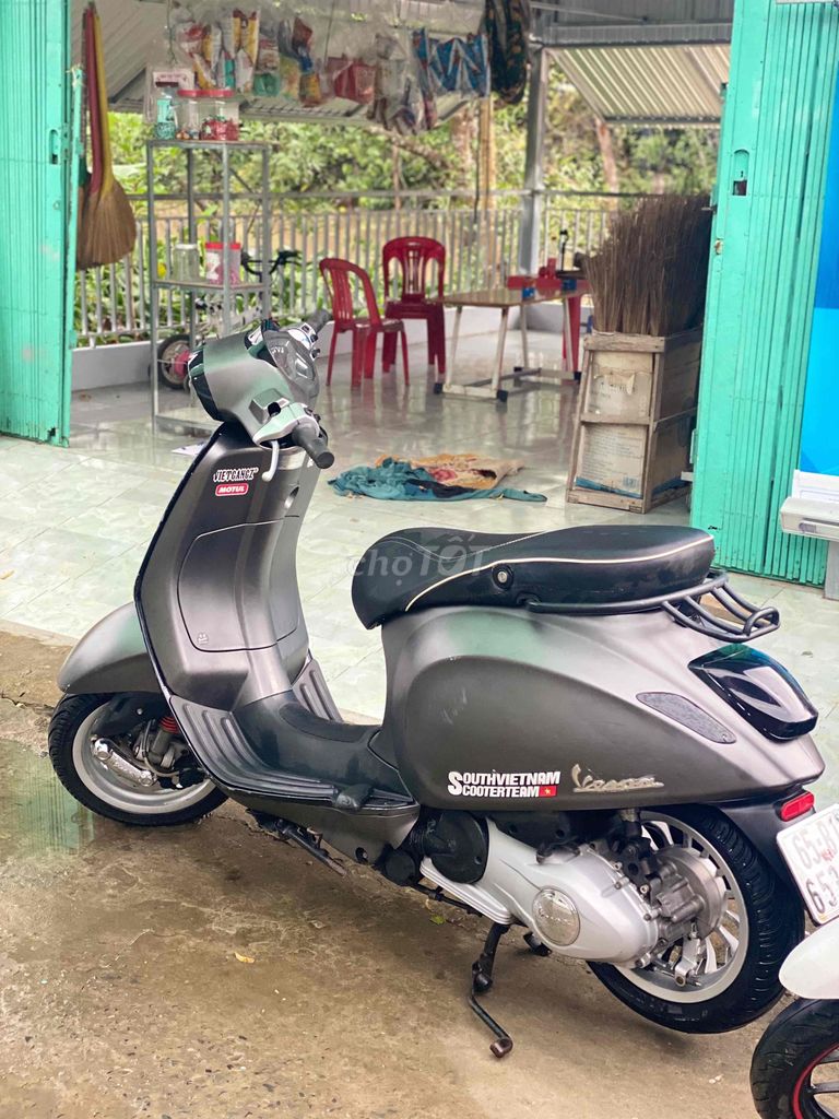 cần bán vespa sprin 9 chủ biển 65 máy zin êm ru. Mua bán Xe máy tại Quận Ô Môn Cần Thơ được đăng bởi Gà Lê Anh hình 4