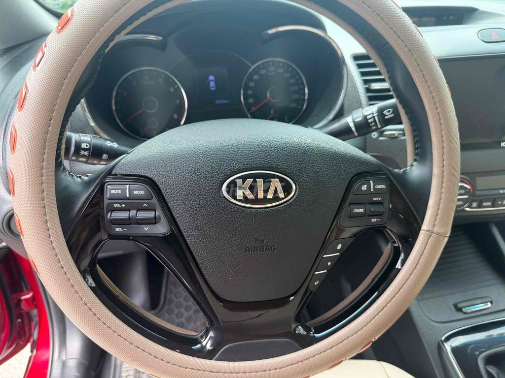 Kia Cerato 2018 1.6 MT - 60000 km. Mua bán Ô tô tại Huyện Châu Thành Tiền Giang được đăng bởi Thanh Ben hình 4