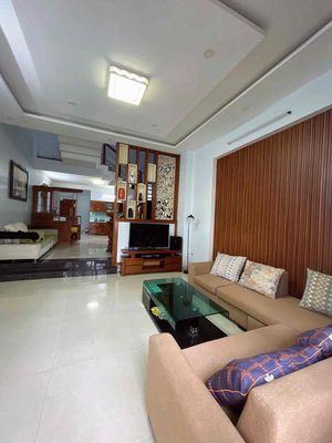 Аренда · 4 комн. · 80 м² · Quận Sơn Trà, ул. Gần Vương Thừa Vũ