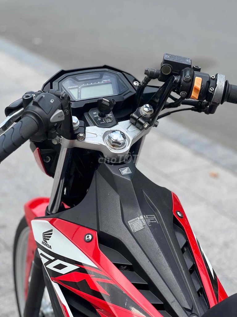 Honda Sonic 150 2020 Trắng đỏ đen. Mua bán Xe máy tại Quận 11 Tp Hồ Chí Minh được đăng bởi Hưng Từ hình 11