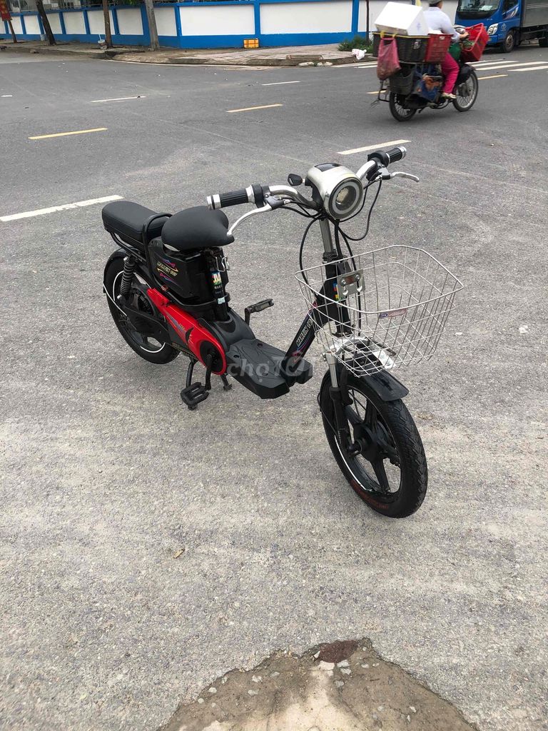 cần tiền nên muốn bán chiếc xe điện MARTIN 107 nay. Mua bán Xe điện tại Quận 4 Tp Hồ Chí Minh được đăng bởi Nguyễn Nghiêm Dũng hình 2