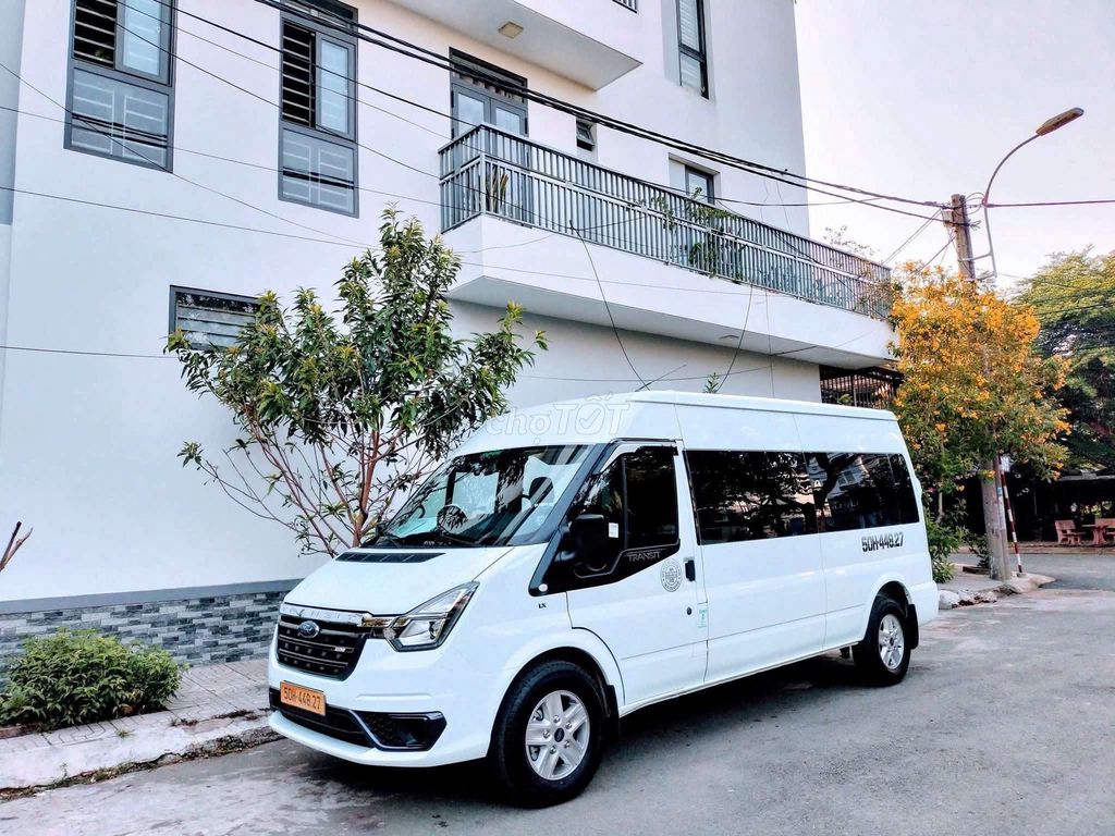 Ford Transit 2024 Trắng 101000 km. Mua bán Phương tiện khác tại Thành phố Thủ Đức Tp Hồ Chí Minh được đăng bởi A thành hình 14