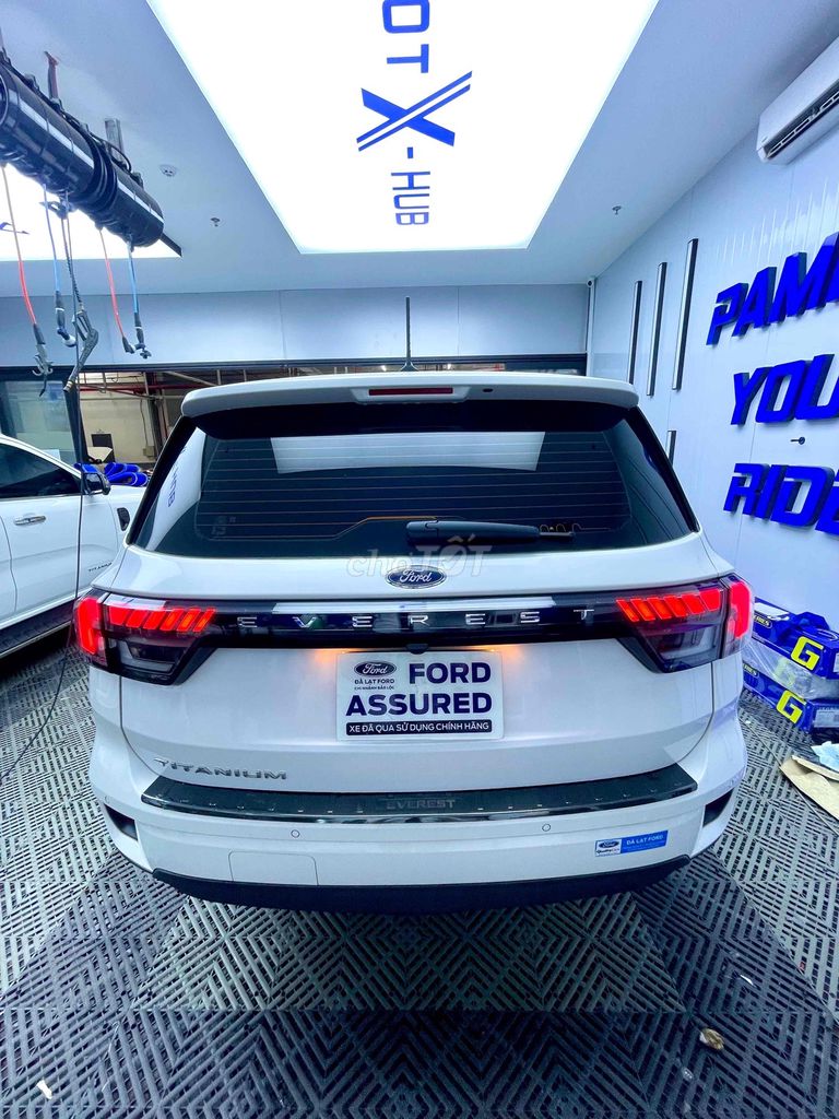 Ford Everest 2022 Titanium 4x2 23666 km. Mua bán Ô tô tại Thành phố Bảo Lộc Lâm Đồng được đăng bởi SƠN AUTO hình 4