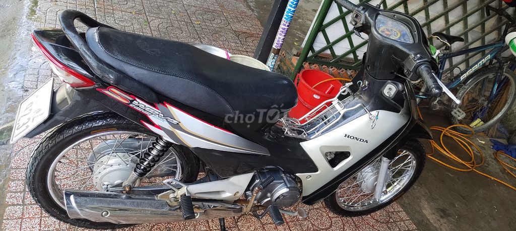 Quay s100 máy móc im ru như cho thở. Mua bán Xe máy tại Huyện Bình Chánh Tp Hồ Chí Minh được đăng bởi Van thinh Bui hình 2