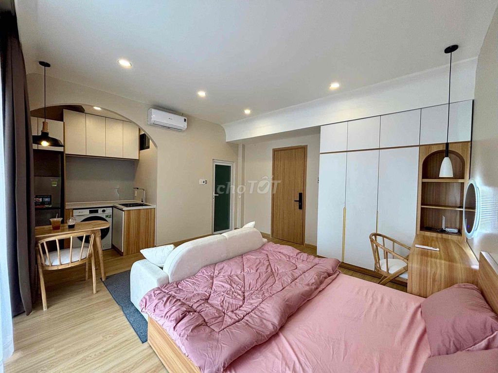 Аренда · 1 комн. · 40 м² · Quận 10, ул. Đường Hồ Bá Kiện