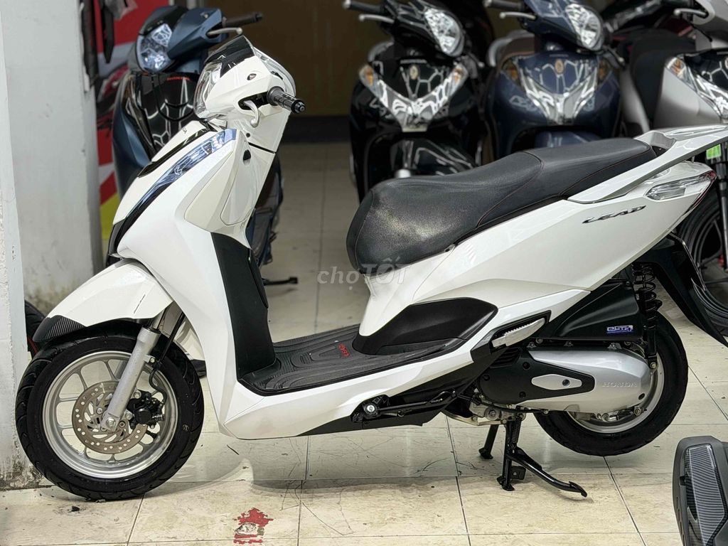 Honda Lead 4Val 2022 Белая автоматическая