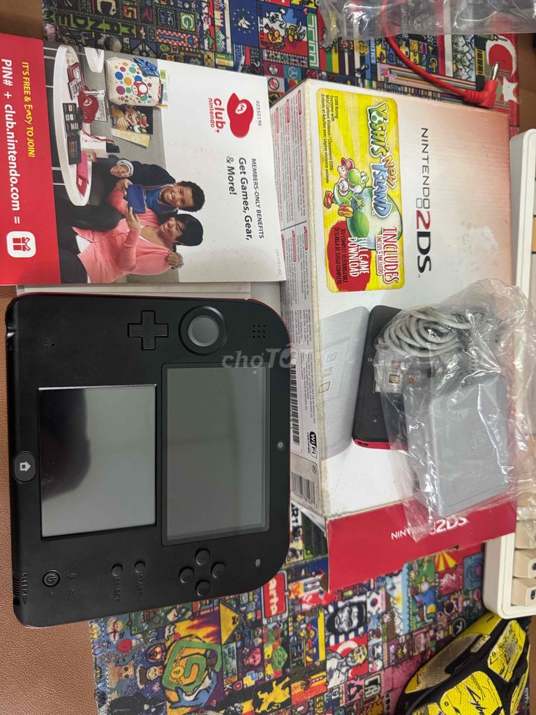 Máy chơi game Nintendo 2DS Đen/Đỏ zin fullbox. Mua bán Thiết bị chơi game tại Quận 12 Tp Hồ Chí Minh được đăng bởi WholeSale hình 1
