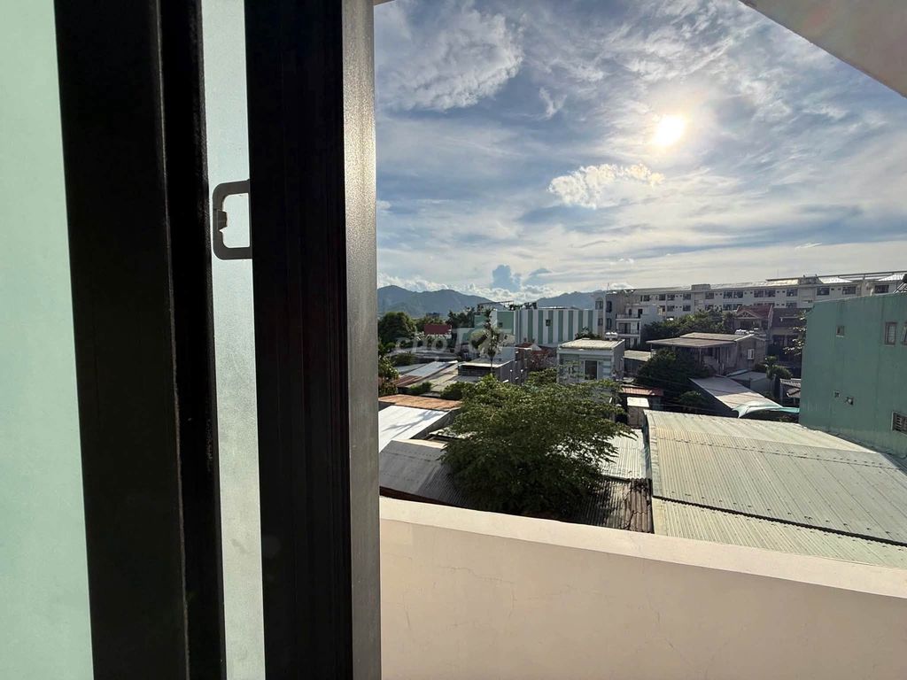 Phòng trọ gác lửng 4tr1 | Hoà Khánh | ĐH Sư Phạm