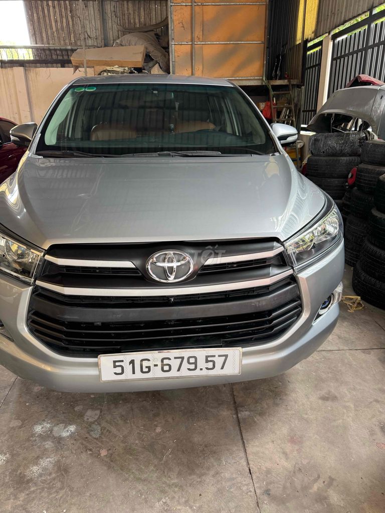 Toyota Innova 2017 2.0E - 148000 km