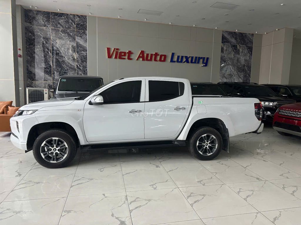 Mitsubishi Triton 2022  - 42000 km. Mua bán Ô tô tại Quận Bắc Từ Liêm Hà Nội được đăng bởi Viet Auto hình 6