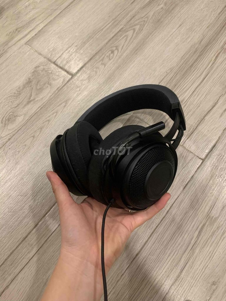 Tai nghe chụp Razer kraken nghe cực hay