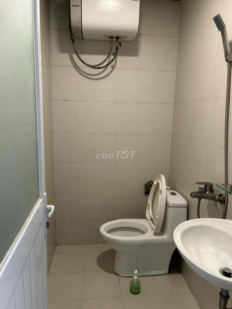 Cho thuê căn 62m2 2pn 2wc có nội thất 8 triệu/tháng