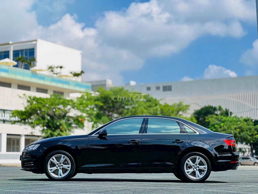 Audi A4 2017 2.0 TFSI - 70000 km. Mua bán Ô tô tại Quận 5 Tp Hồ Chí Minh được đăng bởi Ly Tran hình 7